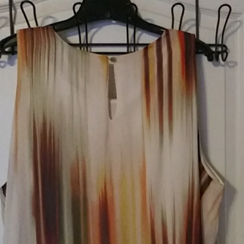 Dress - Picture 3 of 8